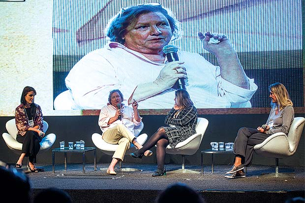 Painel Incentivo. Da esq. para dir. Gisele Abrahão, Judy Amar, Talita Poltronieri, Silvana Torres